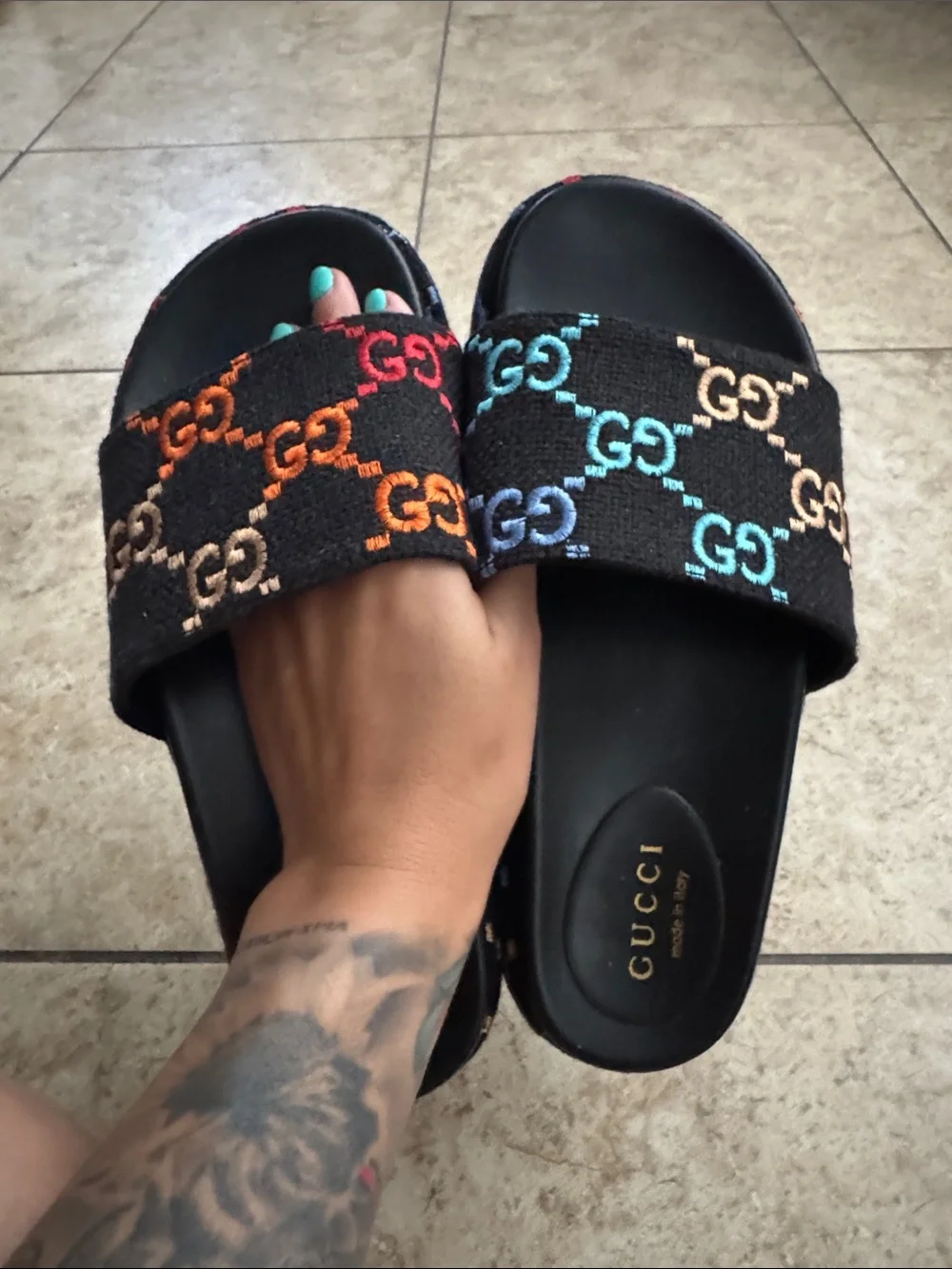 Gucci Black Slide Sandals with Multicolor GG (faux)